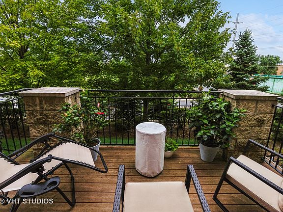 3rd image of 1539 Lakeridge Ct