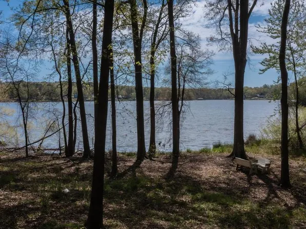 2442 Todd Quarter Rd, Waterloo, SC 29384