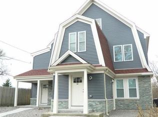 32 Ridlon Rd, Boston, MA 02136