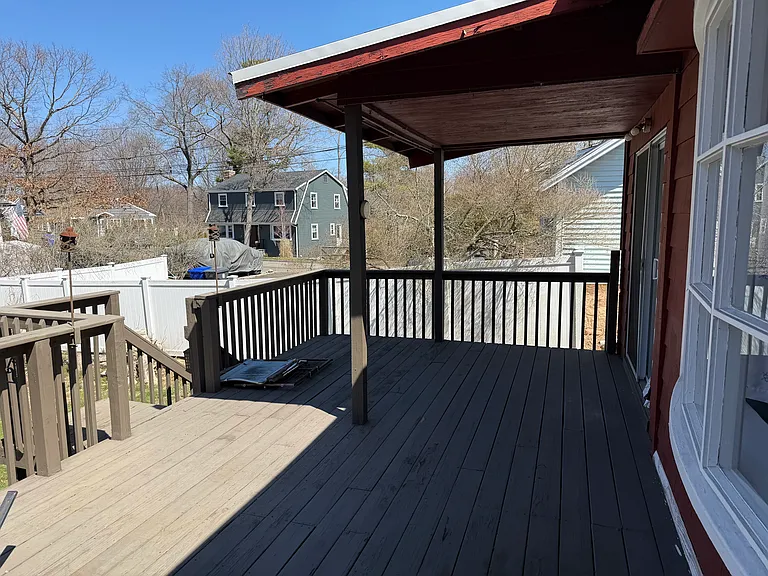 322 Clark Ave — Photo 9