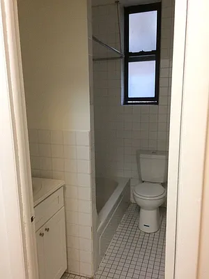 Rented by Taichi Fudosan | media 8