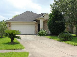 387 Livingstone Ln, League City, TX 77573