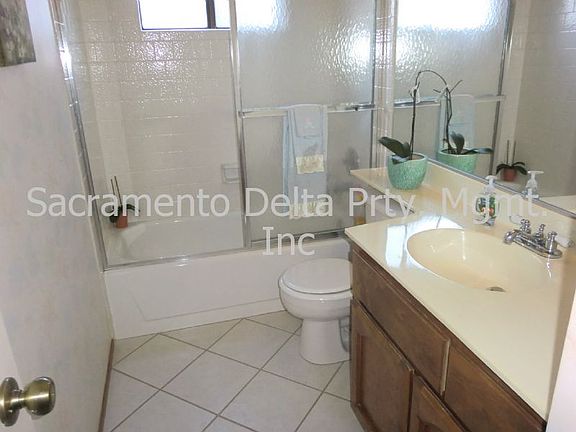 5th image of 39 Bingham Cir