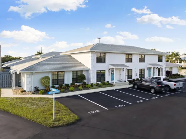 1332 Delbrook N #J-2, Marco Island, FL 34145