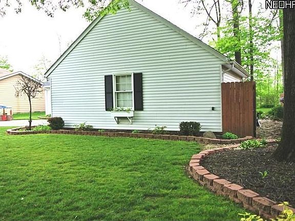 4th image of 426 Southwood Dr