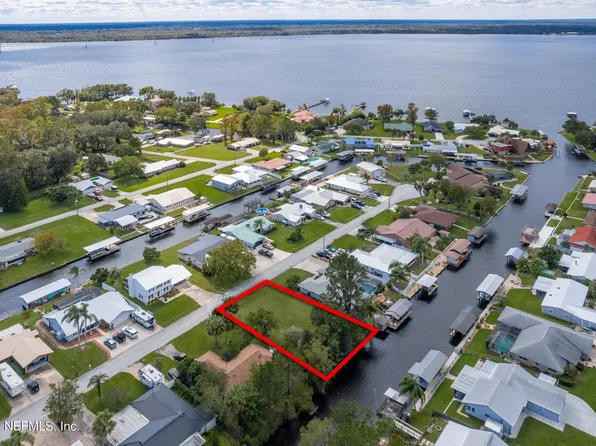 114 ORANGE Drive, East Palatka, FL 32131