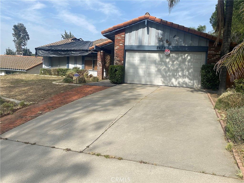 2874 Seine Ave, Highland, CA 92346 | Zillow