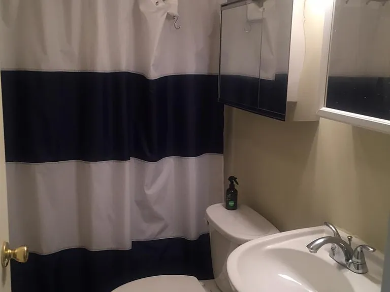 1432 Elmwood Ave #UP — Photo 11
