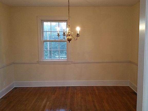 4th image of 4304 Bromley Ln Floor 2