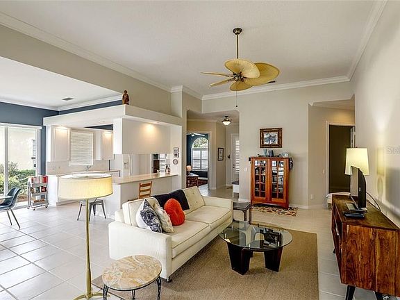 5th image of 5526 Carmona Pl