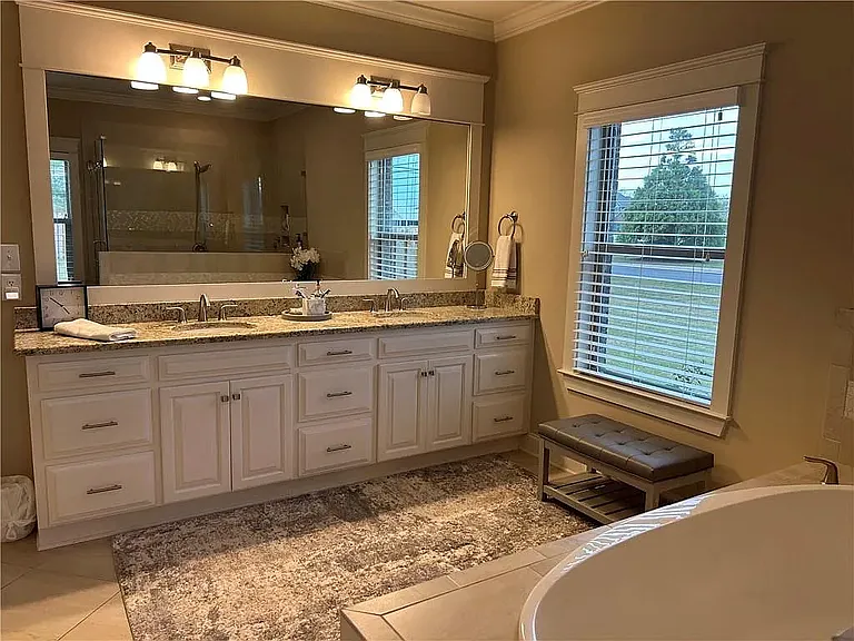 10937 Warrenton Rd — Photo 8