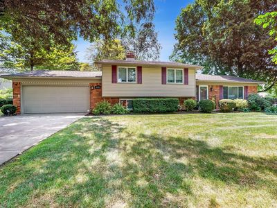 6112 Sandshores Dr, Troy, MI, 48085