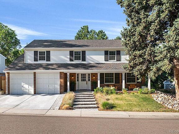 2nd image of 7030 S Magnolia Cir
