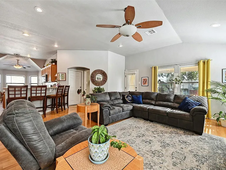 932 Great Sand Dunes Ave — Photo 13