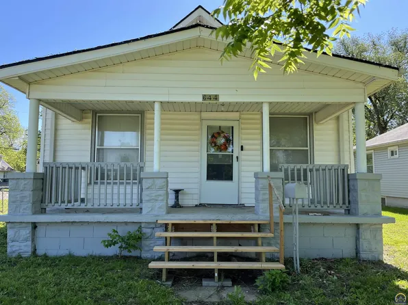 644 NE Emmett St, Topeka, KS 66616