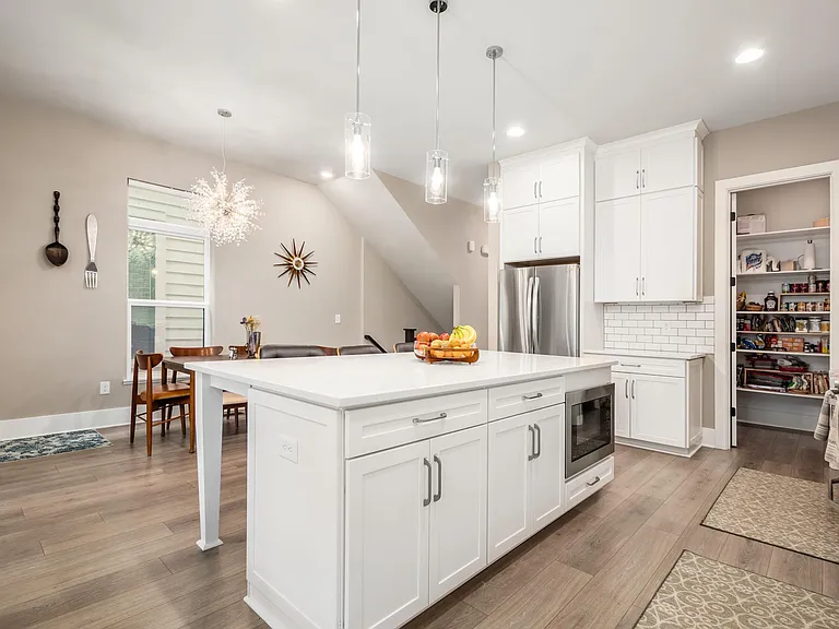 953 Pullman Pl — Photo 14