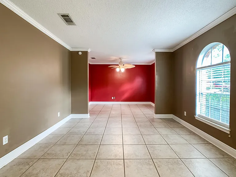 4239 Burtonwood Cir — Photo 3