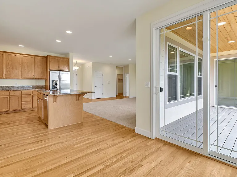 1216 S Brookside Ter — Photo 10