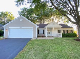 2936 Evergreen Ln, Aurora, IL 60502