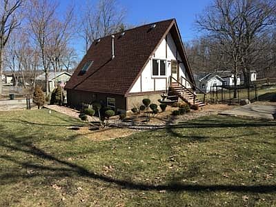 2nd image of 7510 W 135th Pl