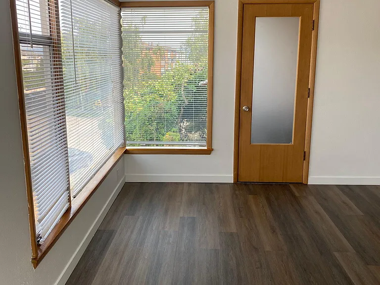 4217 E McGilvra St #6 — Photo 15