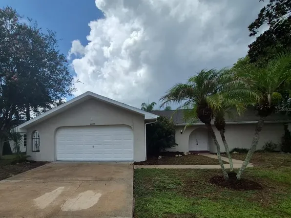 10227 Landmark Dr, Hudson, FL 34667