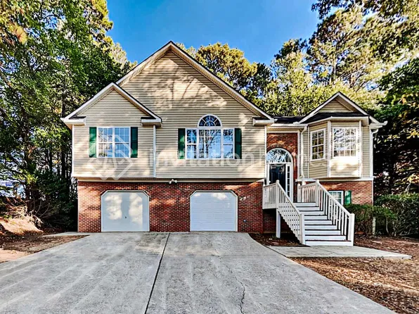 174 N Beckman Ct, Dallas, GA 30132