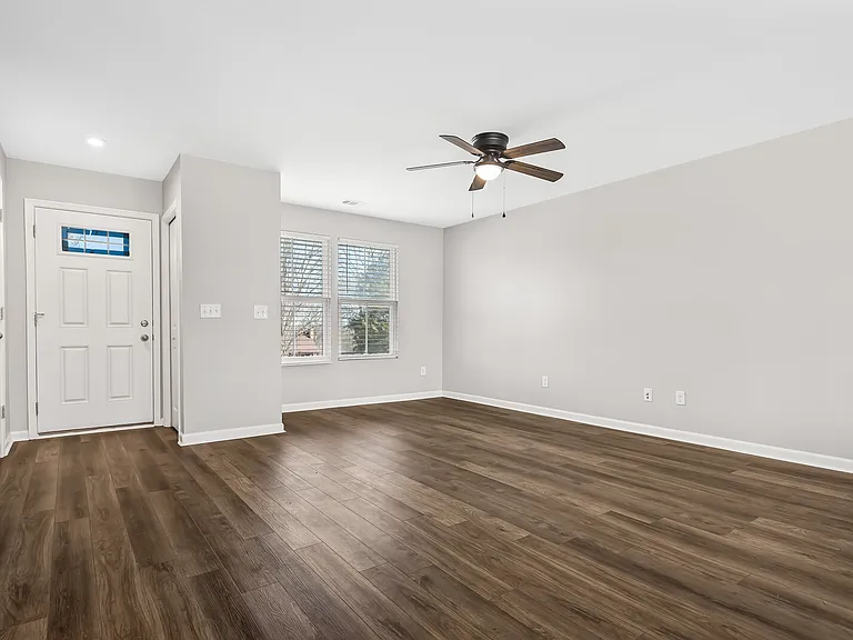 Living Rm