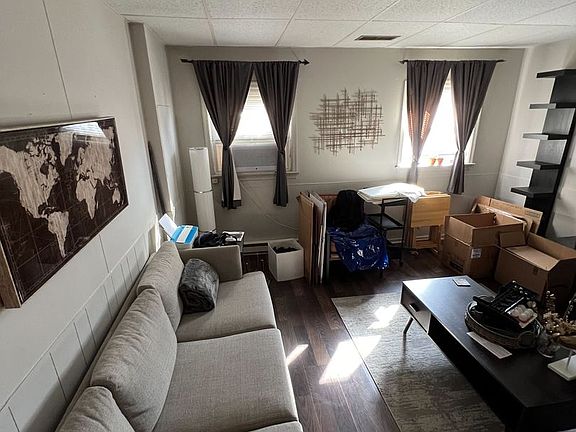 4th image of 45 W Vine St APT 1