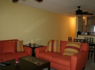 404 Cond. Los Caobos Plz, Guaynabo, PR 00966