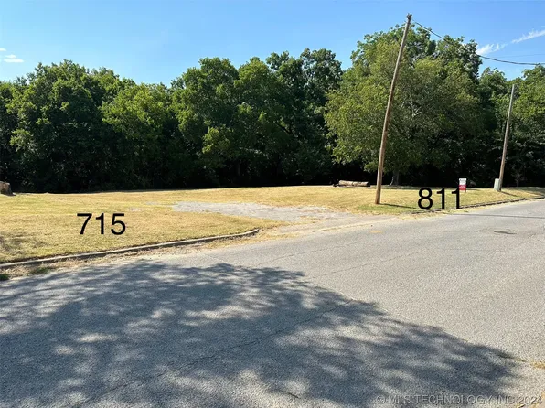 715 G St NE, Ardmore, OK 73401