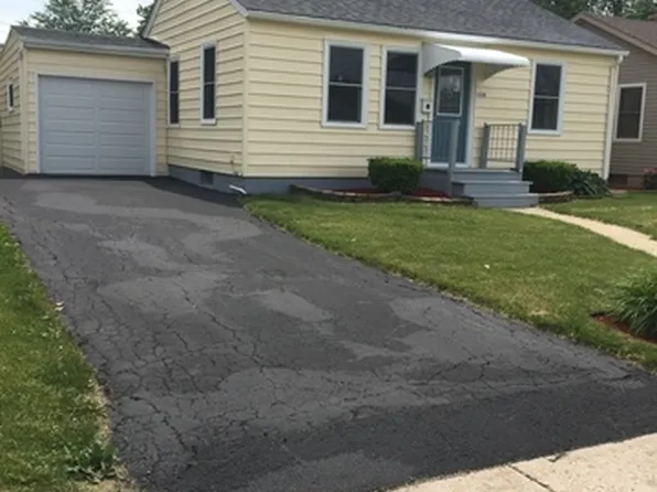 1220 Roosevelt Ave, Joliet, IL 60435