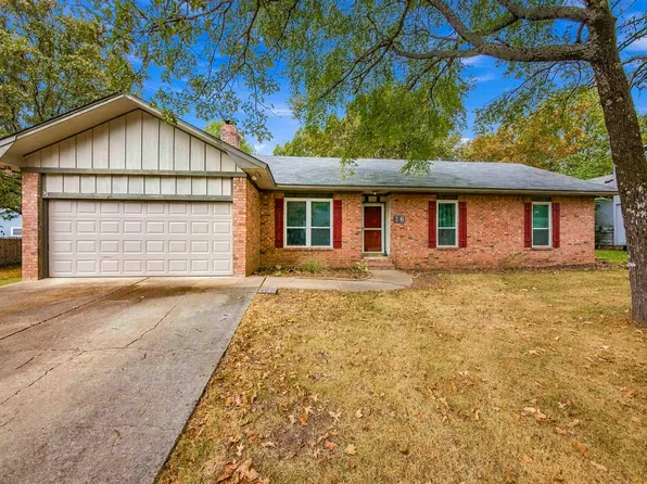 16 Ophelia Dr, Maumelle, AR 72113