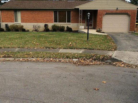 2nd image of 7 Villa Dr