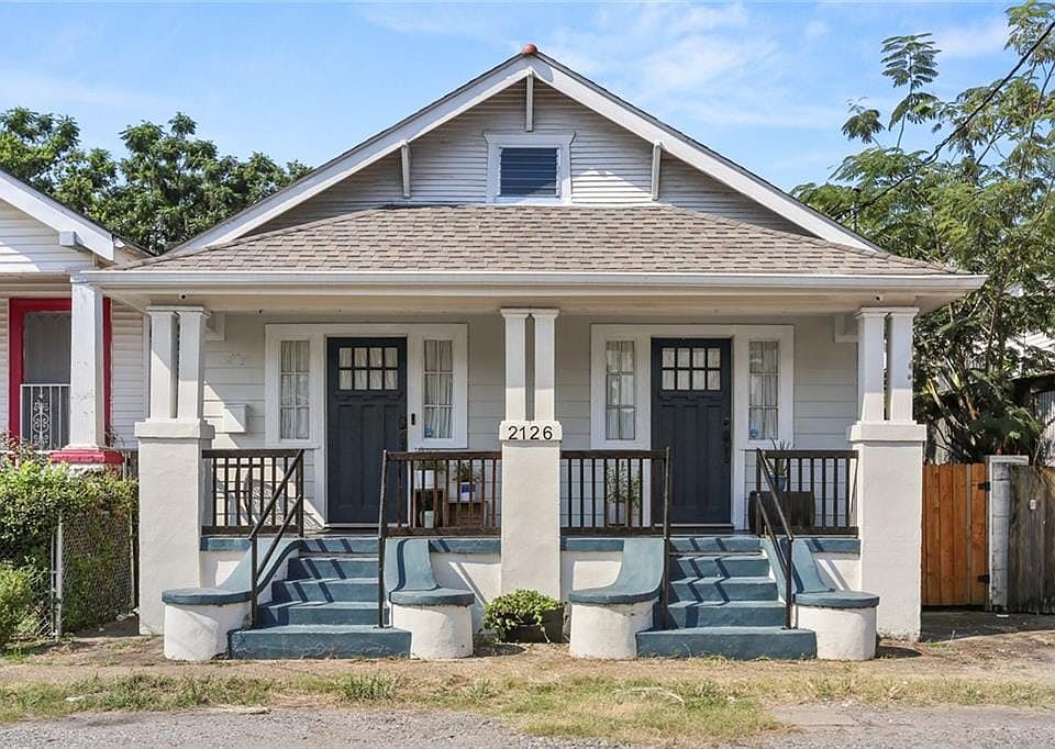 1st image of 2126 Onzaga St
