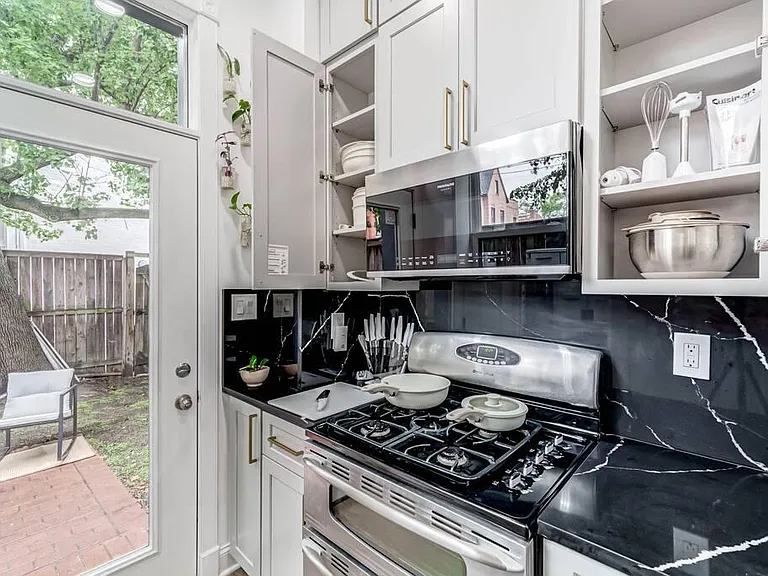 1000 Prince St #2 — Photo 3