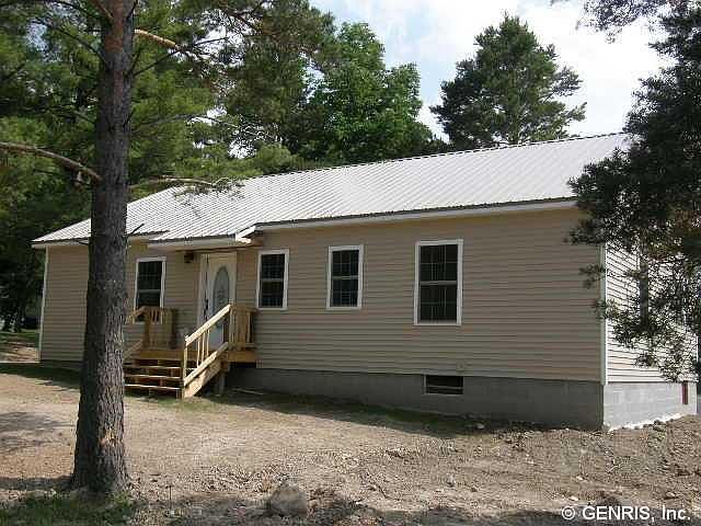 1st image of 4545 Mayflower Dr
