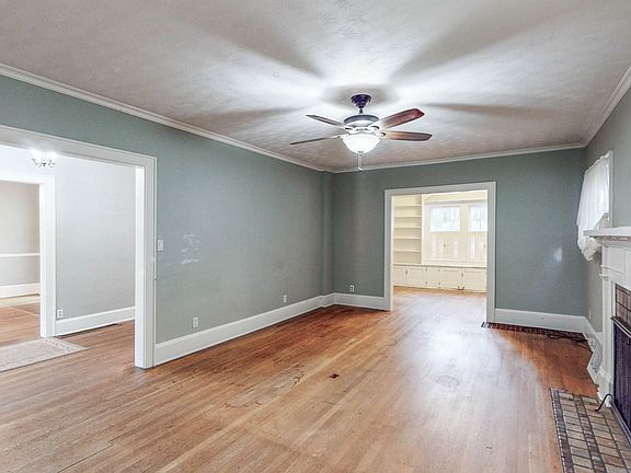 5th image of 47 Castle Blvd