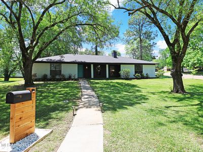 113 Angelia Ln, Clinton, MS, 39056