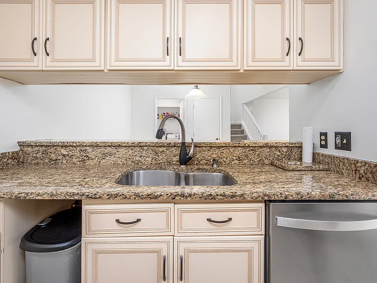 107 Finley Forest Dr #107 — Photo 18