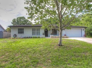 4220 Autumn Leaves Dr, Tampa, FL 33624
