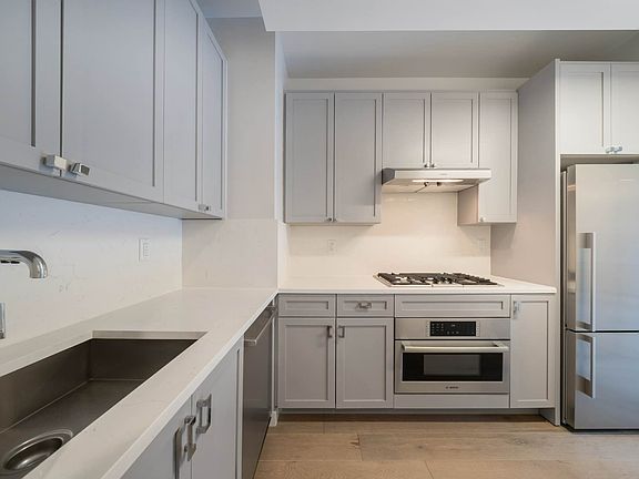 3rd image of 1 Flatbush Ave #904