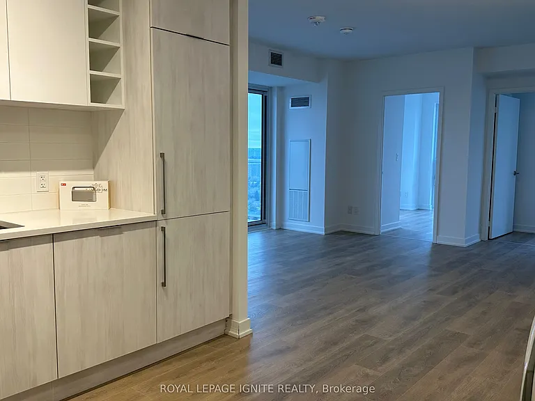 2033 Kennedy Rd #3002 — Photo 17