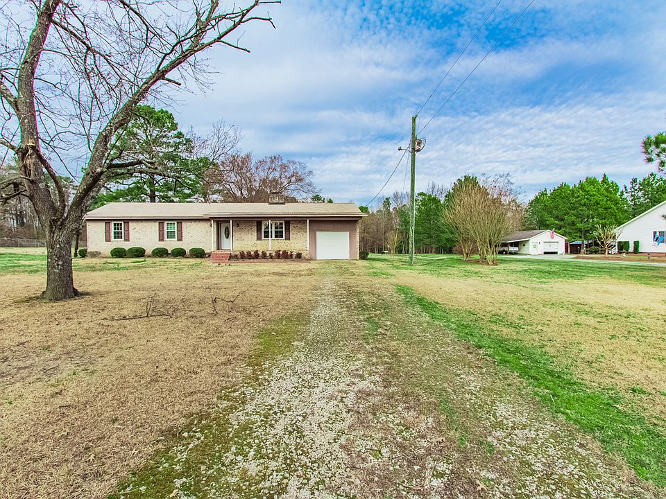 187 Raynor Rd, Spring Lake, NC 28390 Zillow