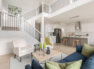 17828 70th St NW, Edmonton, AB T5Z0T3