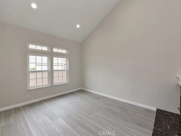 37 Wellesley #47 — Photo 26