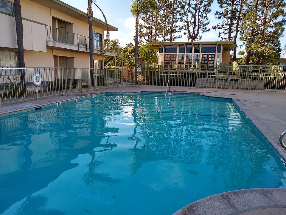 Villa Verde Apartments