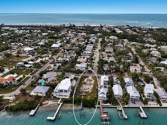 4th image of 7094 Longboat Dr E #4