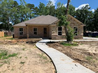 101 Joyce St, Ocean Springs, MS 39564
