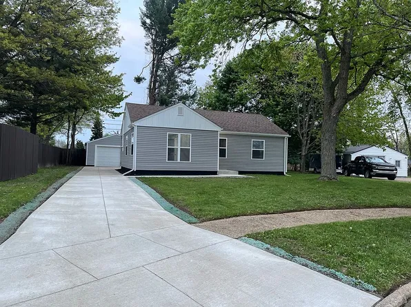 448 Carver St NW, Massillon, OH 44647